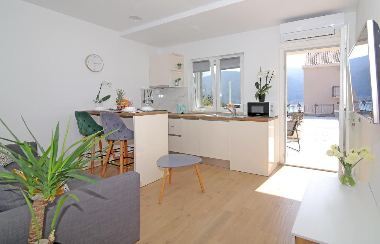 Studio Apartman Karlita Slano Bagian luar foto