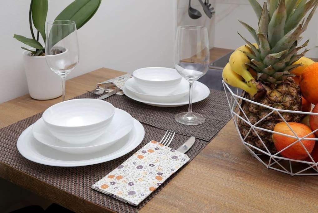 Studio Apartman Karlita Slano Bagian luar foto
